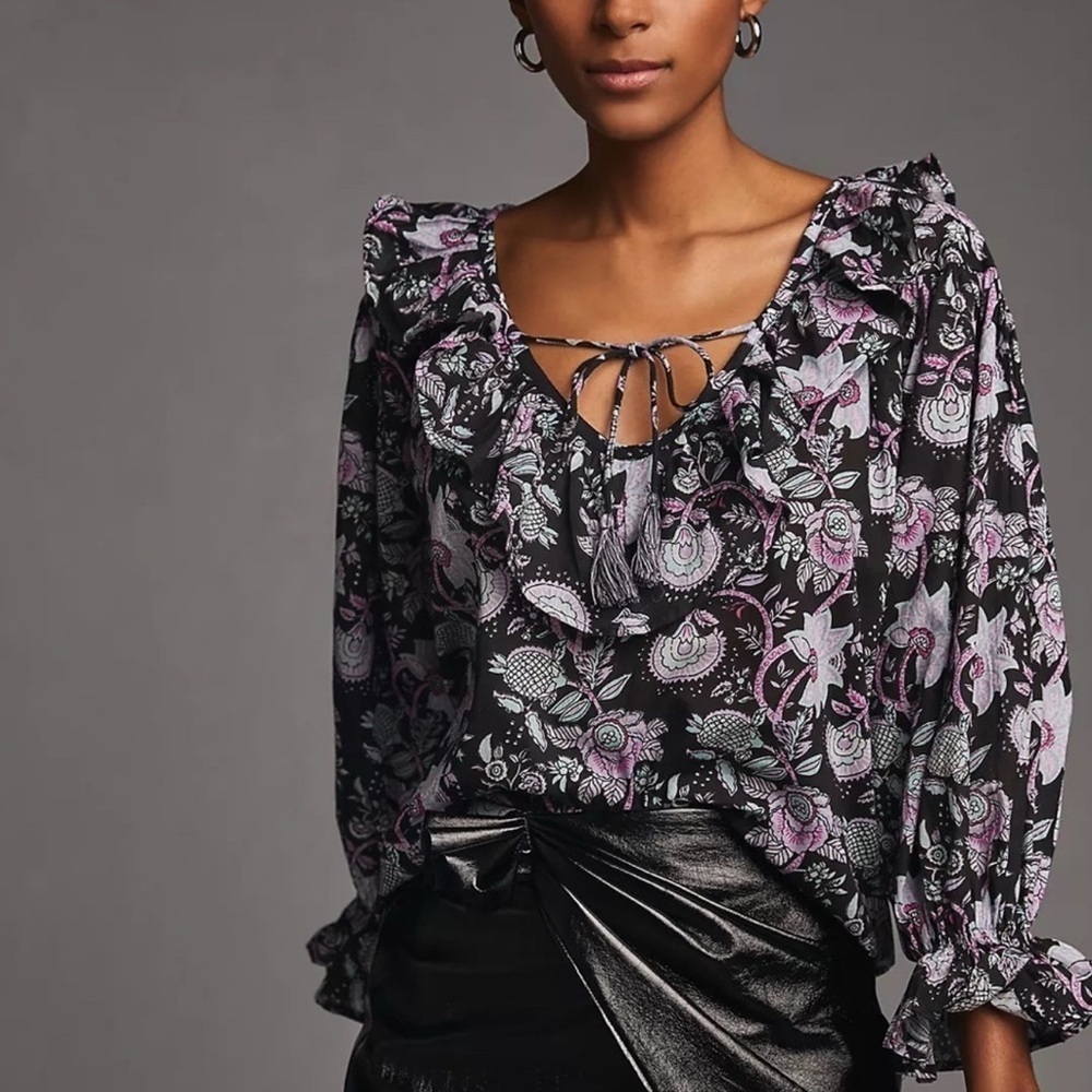 NWT Mille May Top in Tropical Night